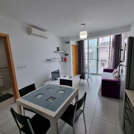 Metrostays Apartament St Julian Malta Saint Julian's Exteriér fotografie
