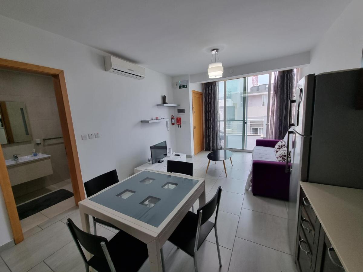 Metrostays Apartament St Julian Malta Saint Julian's Exteriér fotografie
